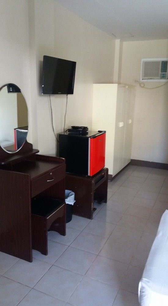 Richdel Hotel Resort Lapu-Lapu City Exterior photo