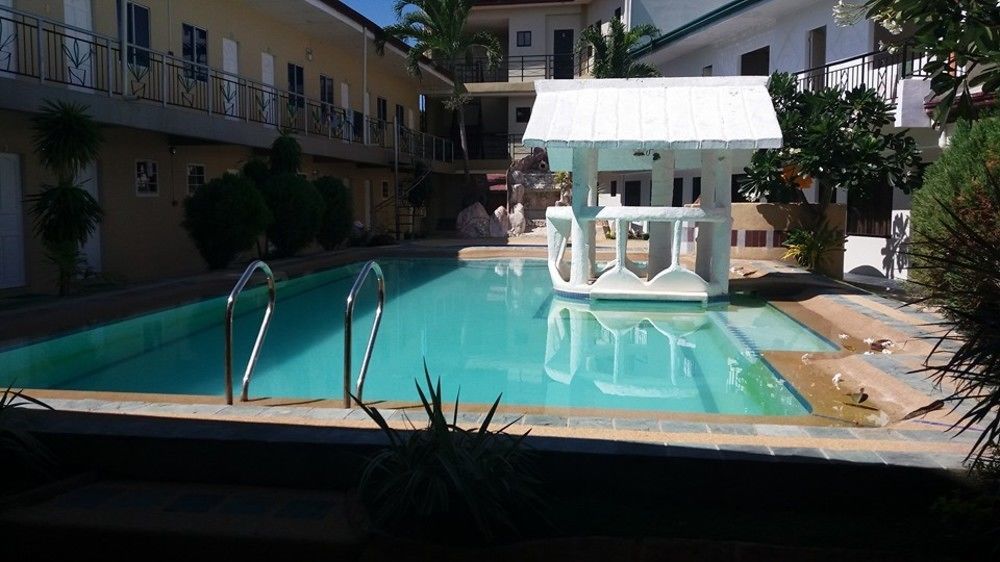 Richdel Hotel Resort Lapu-Lapu City Exterior photo