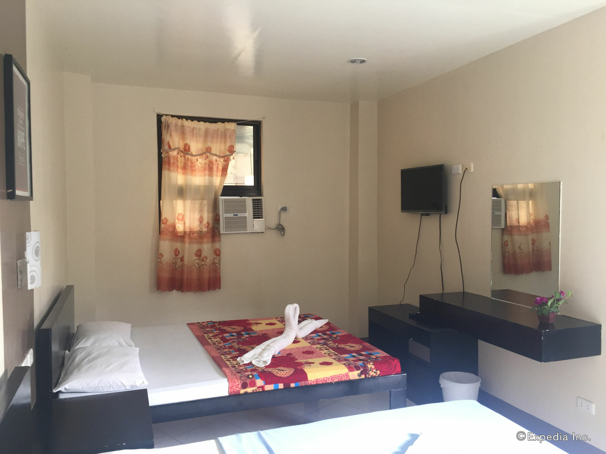 Richdel Hotel Resort Lapu-Lapu City Exterior photo